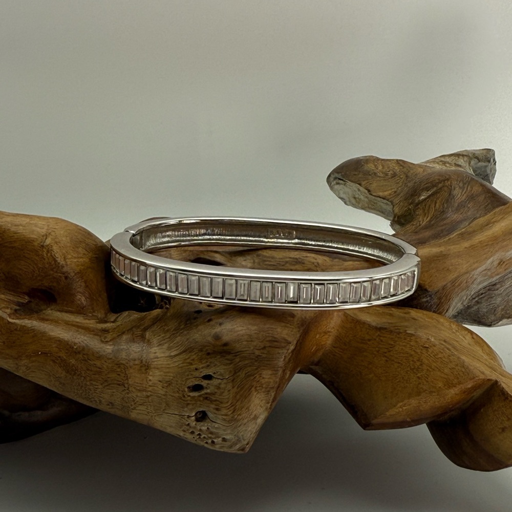 Swarovski Signed Hinged Bangle Silver Tone Channel Set Baguette Crystal Bracelet
